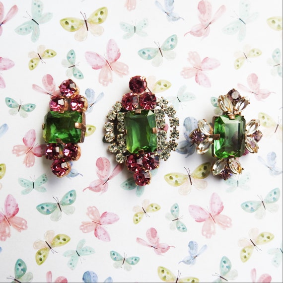 Green rhinestone buttons for jewellery making, Vintage and antique, for sale buy unique jewelry findings big Czech glass button jewelry