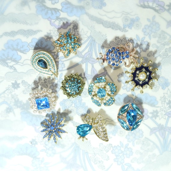 9 fancy rhinestone snap buttons for snaps jewelry making, button bouquet, nice beach style home decoration or something blue wedding decor