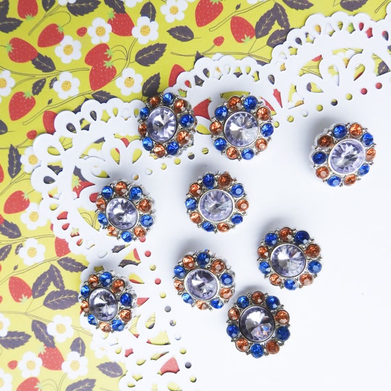 Cute rhinestone buttons for crafts