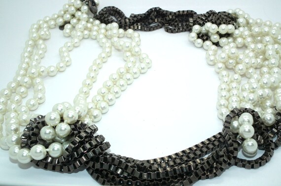 Statement necklace Multistrand