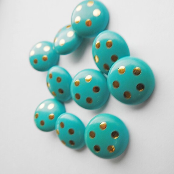 Large blue buttons