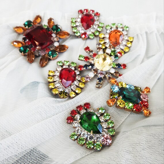 Glass buttons jewelry