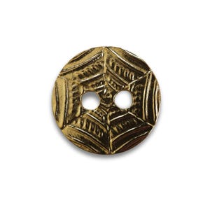 以下が含まれることがあります： クモの巣のデザインが施された、金色の2穴ボタンです。