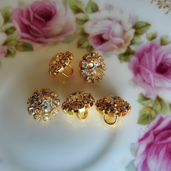 Crystal bridal buttons