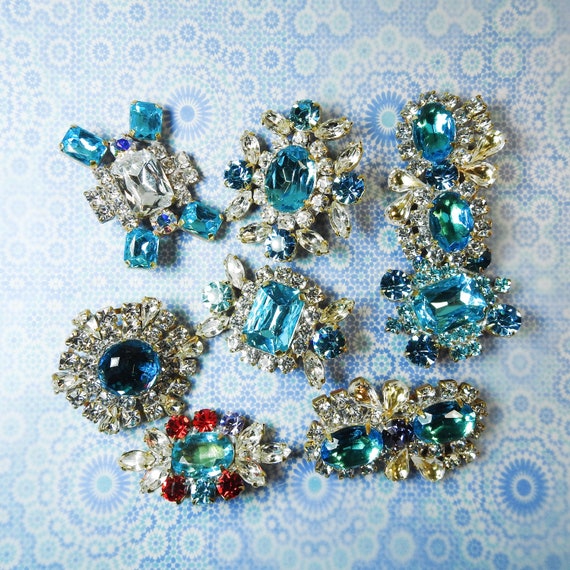 Blue big rhinestone buttons