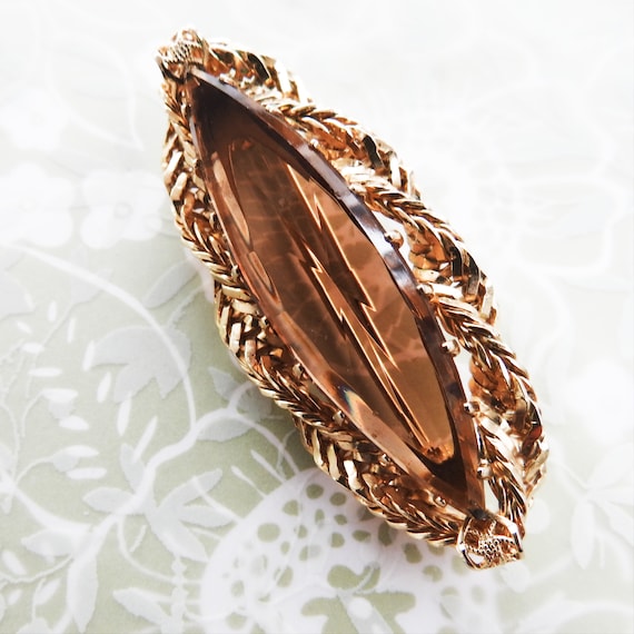 Vintage glass brooch for woman