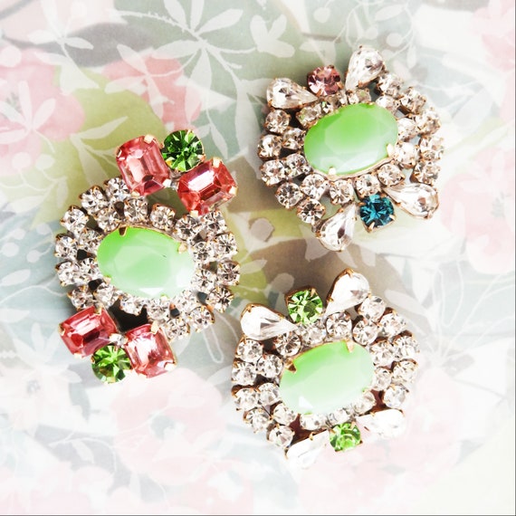 Green rhinestone buttons for jewelry making