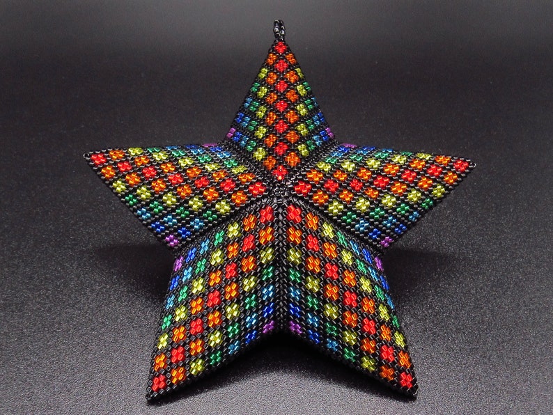 3D Beading Pattern, Bright Rainbow Stripes Beaded, Three Dimensional Puffy Star Ornament Pattern, 22 Rows, 8 Colors image 4