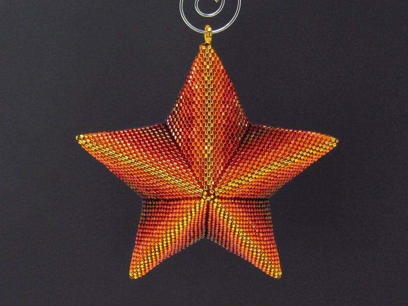 Orange Ombre Beading Pattern, 3D Peyote Star Ornament Beading Patterns for Size 11 Beads Orange Red Star Pattern PDF Pattern 20 Row image 1