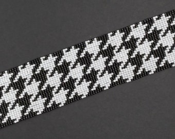 Houndstooth Bead LOOM Bracelet Cuff Pattern, Dogstooth Pattern, 3 Pattern Lengths Included, 2 Colors Used Black White for Size 11 Delicas