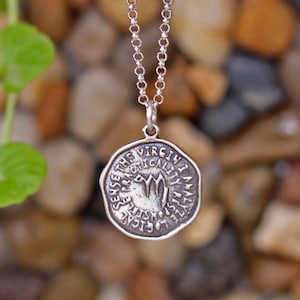 VIRGO Pendant Necklace, Zodiac Sign Jewelry, Zodiac Symbol necklace, Birthday gift, Christmas Gifts.
