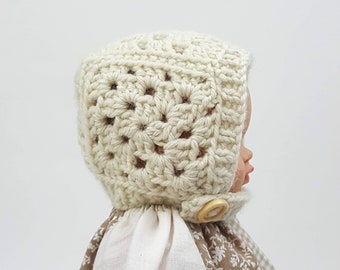 THE GRANNY SQUARE bonnet for 28 cm Dolls