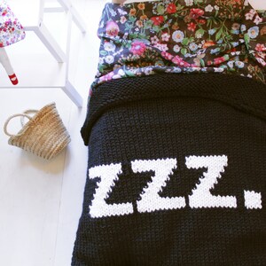 THE ZZZ Baby Blanket image 5
