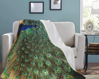 Wozukia Peacock Throw Blanket Beautiful Bird with Elegant Feathers Fantasy Bird Circular Design Green Decorative Soft Warm Cozy Flannel Plush Throws Blankets for Bedding Sofa Couch 40 X 50 Inch