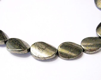 10 Stück Pyrit Ovale ca.18x12 mm Edelstein Perlen Kurzstrang