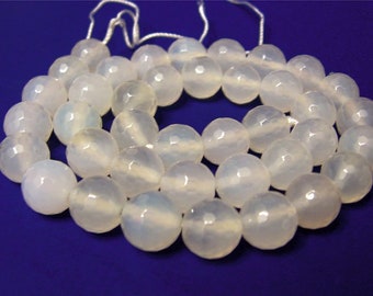 Agate White faceted 10 mm gemstone strand, chain strand