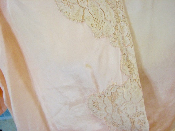 1920/30s Peach Silk Rayon Bed Jacket / Blouse  ..… - image 6