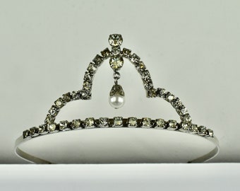 1950/60s RHINESTONE Tiara ...........   ONE SIZE Fits All........