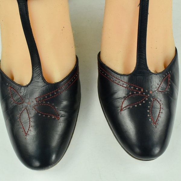 1970s Ferragamo Navy Leather T Strap Heels