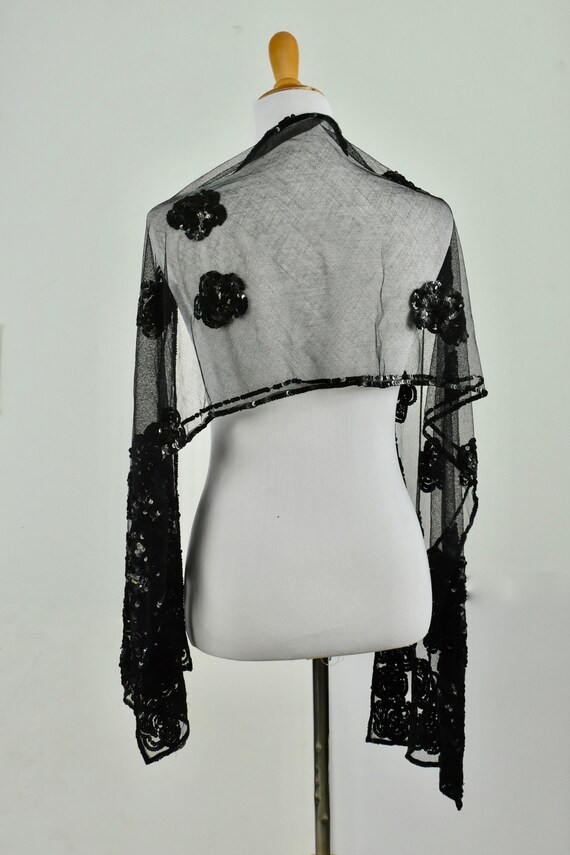 1930/40s Black Sequin & Net Shawl........Made by … - image 3