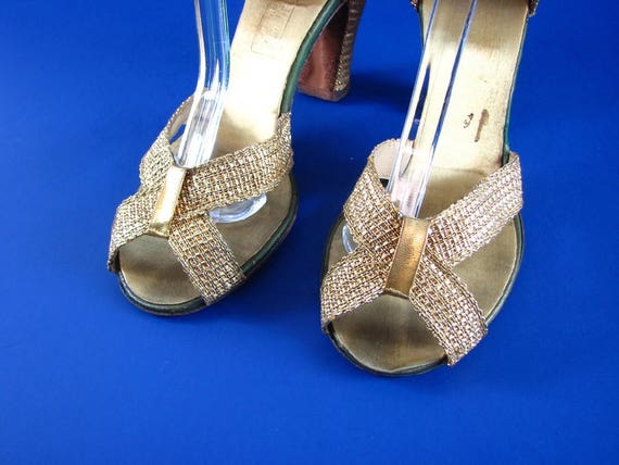 1940/50s Gold Lame Sandals for  John Wanamaker...… - image 2