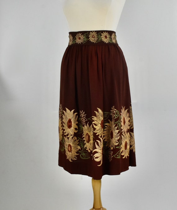 1940s HAND PAINTED, Hand Tailored  Brown Rayon Sk… - image 1