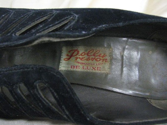 1930s Handsewn  Black Suede Heels.....size 7    F… - image 4