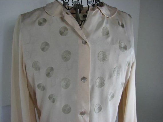 1950s  Silk Blouse...Elegant and Sophisticated  .… - image 4