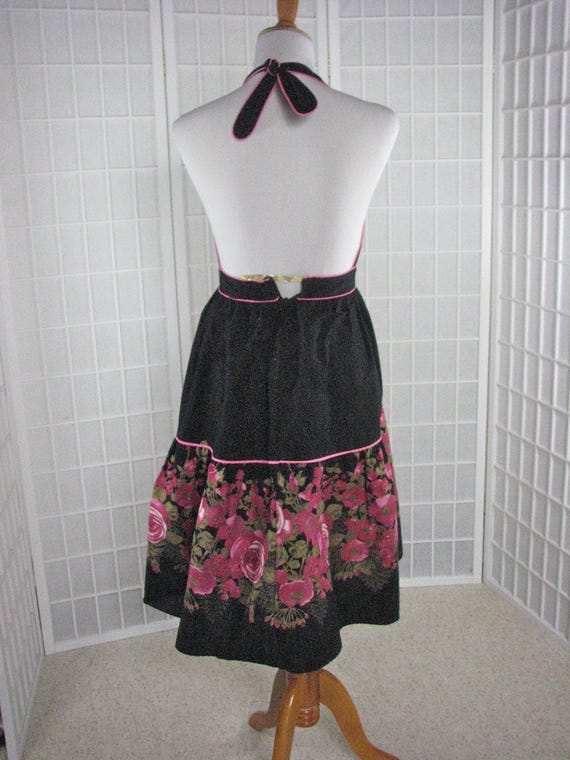 1970s Black & Pink Floral Backless / Halter Top S… - image 4