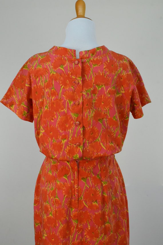 1950/60s  Wiggle Dress.......STUNNING FABRIC.....… - image 8