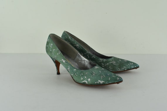 1950/60s John Jerro Brocade Heels in Green & Silv… - image 1