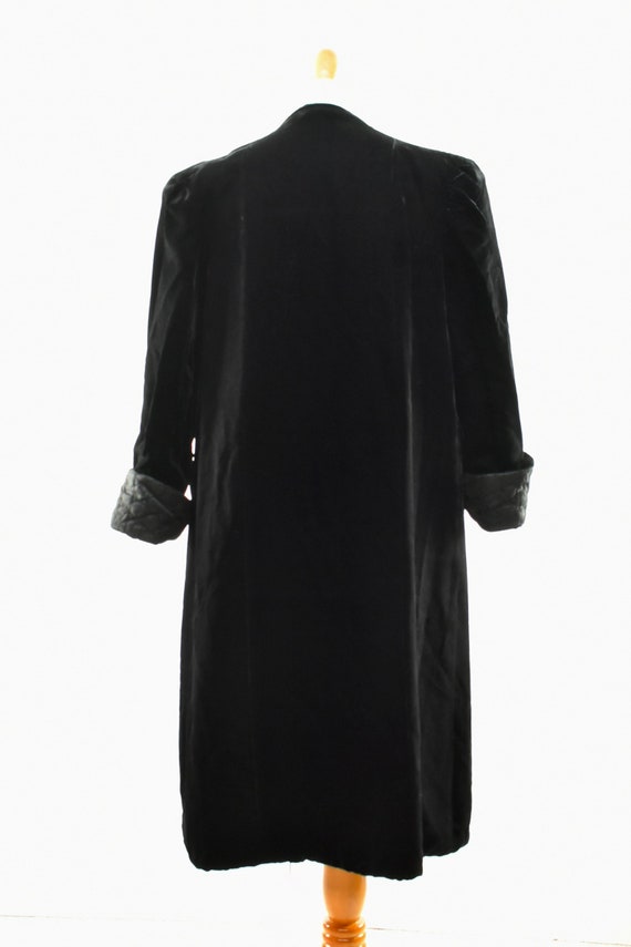 1950s REVERSIBLE Black Dress Coat .....Velvet & Q… - image 5