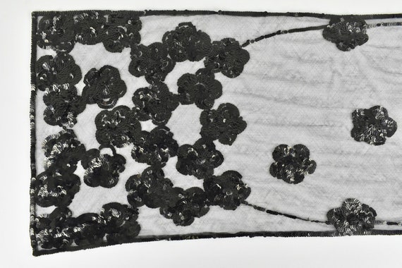 1930/40s Black Sequin & Net Shawl........Made by … - image 9