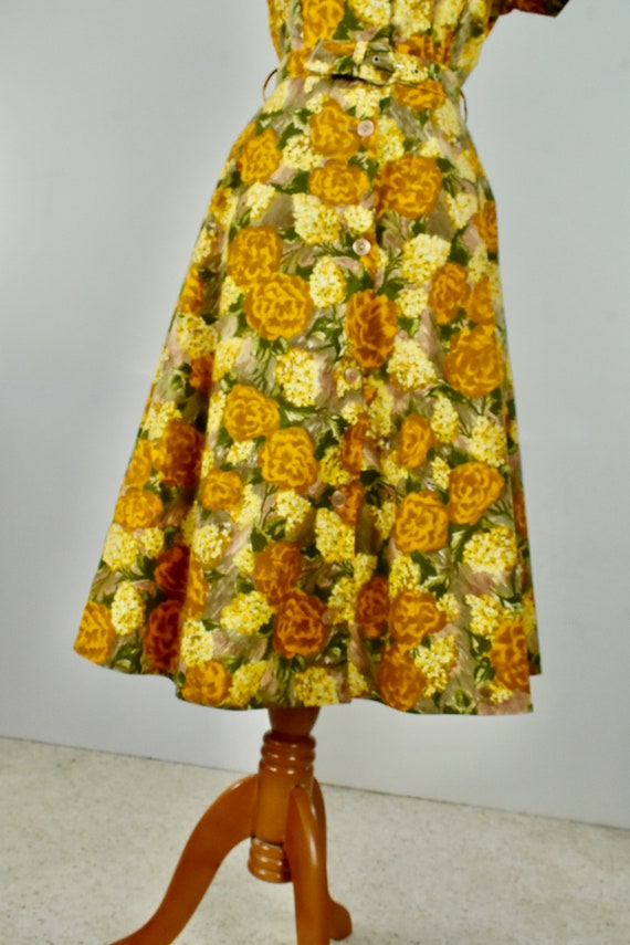 1950s Australian  Floral Button Down  Cotton Dres… - image 4