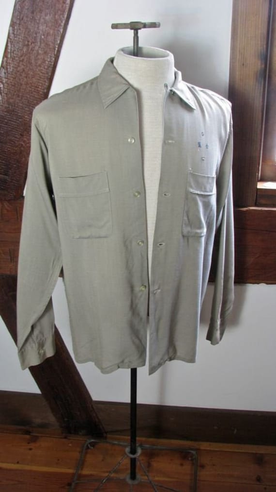 1950s Taupe Embroidered Bellamy Shirt........sz 1… - image 1