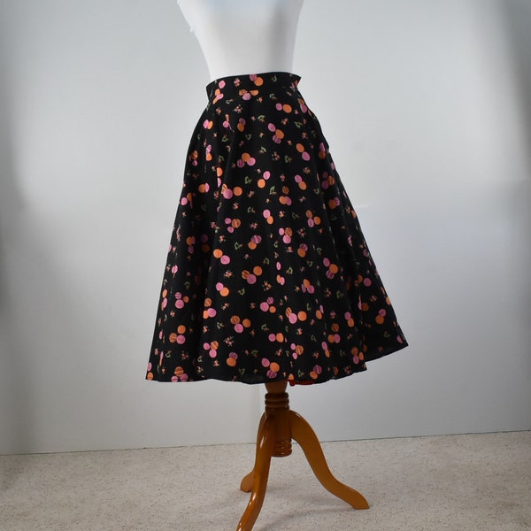 1950s Novelty ROCKABILLY "Come Fly with Me" Cotton Print SKIRT........ Reversible ........size Small / Medium  ......    Mint Condition