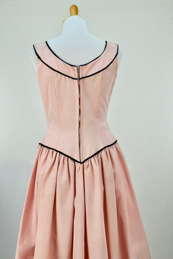 1950s Pink Faille PARTY  Dress with Black  Velvet… - image 3