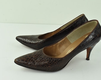 1950s  Alligator  Heels  ...  The Blum Store ....HANDSEWN ...    size 7 1/2 N