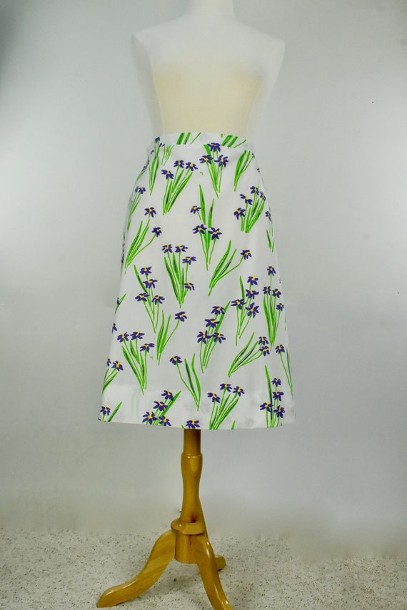 1960/70s VESTED GENTRESS Summer Floral Skirt ....