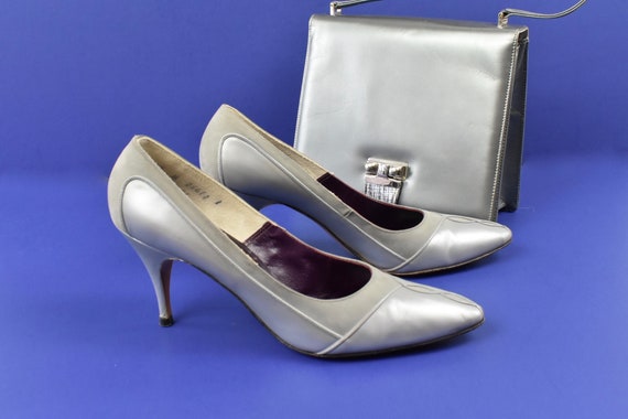 1950/60s  PEARLIZED GRAY Ensemble ..... Stilettos… - image 1