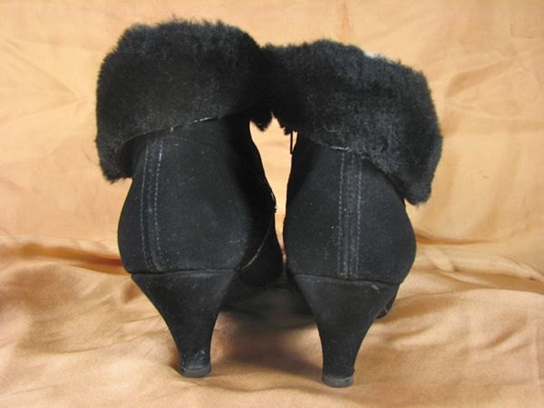 1950s Black Suede Cold Weather Ankle Boots size 7 N