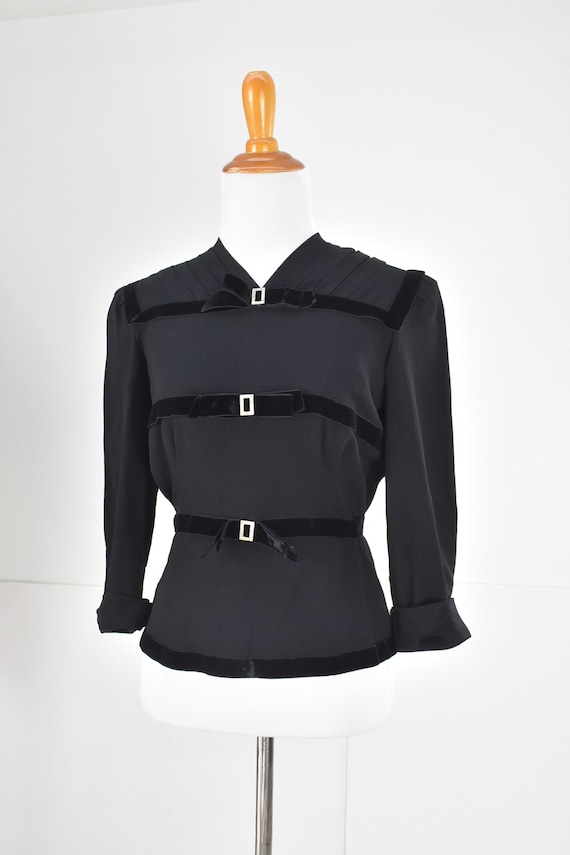 1930/40s Black Rayon Crepe  Blouse with  Velvet & 