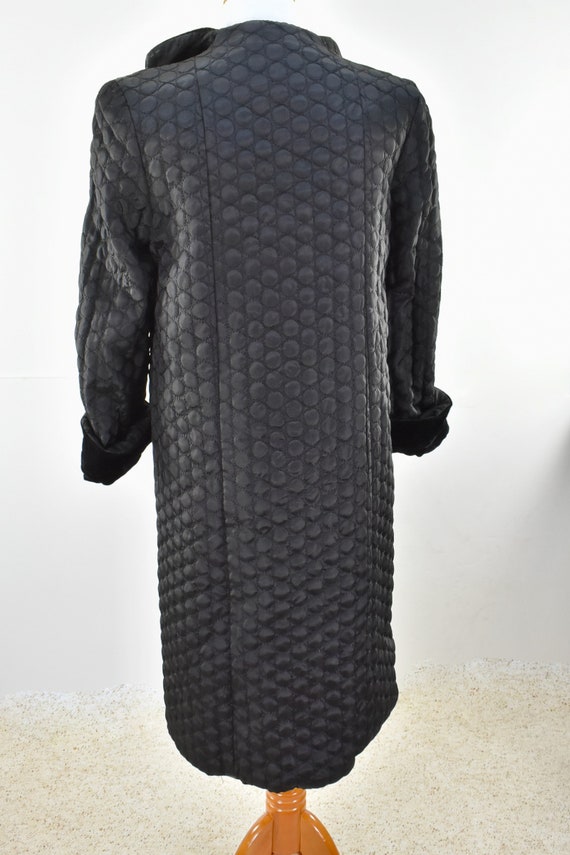 1950s REVERSIBLE Black Dress Coat .....Velvet & Q… - image 9