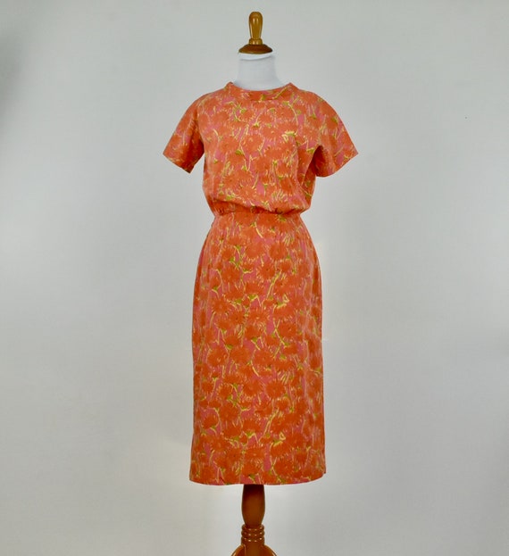 1950/60s  Wiggle Dress.......STUNNING FABRIC.....… - image 1
