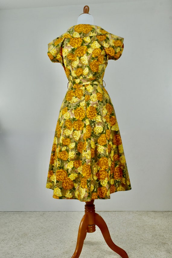 1950s Australian  Floral Button Down  Cotton Dres… - image 6