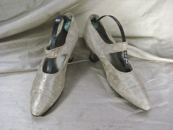 Edwardian Wedding Shoes.........size 5