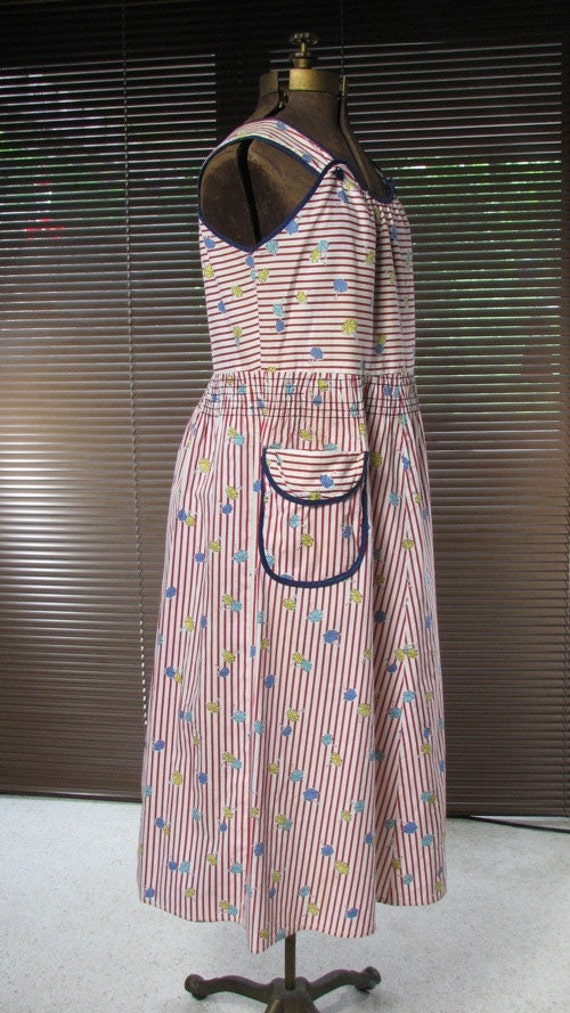1940s  Novelty Print Sun Dress with Umbrellas for… - image 3
