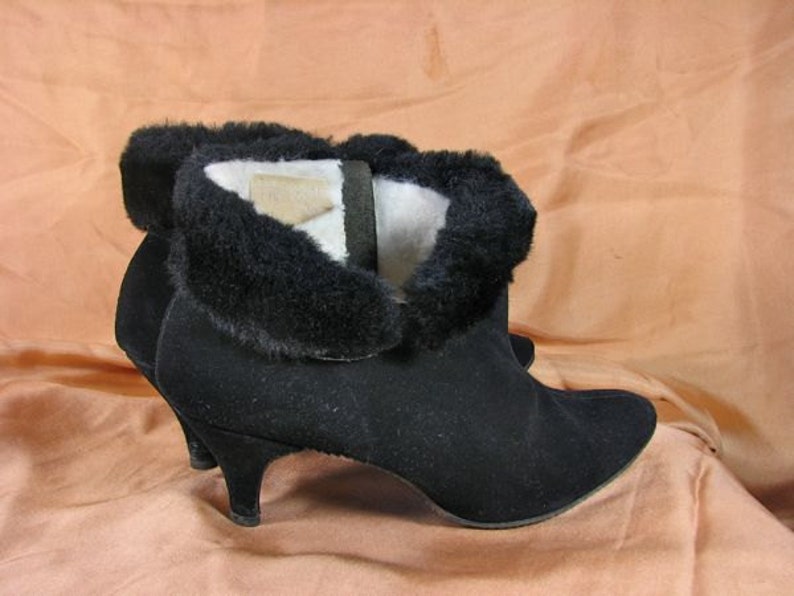 1950s Black Suede Cold Weather Ankle Boots size 7 N