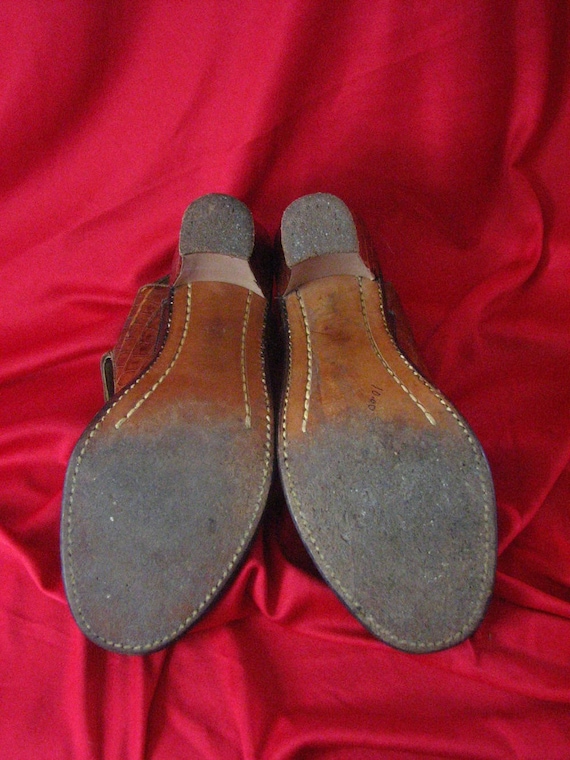 1940s Peep Toe  Alligator  Sandals ... HAND SEWN … - image 9