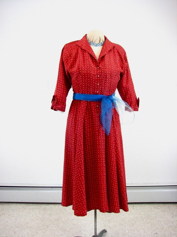 1940/50s Rayon Taffeta Red Dress with Novelty Star